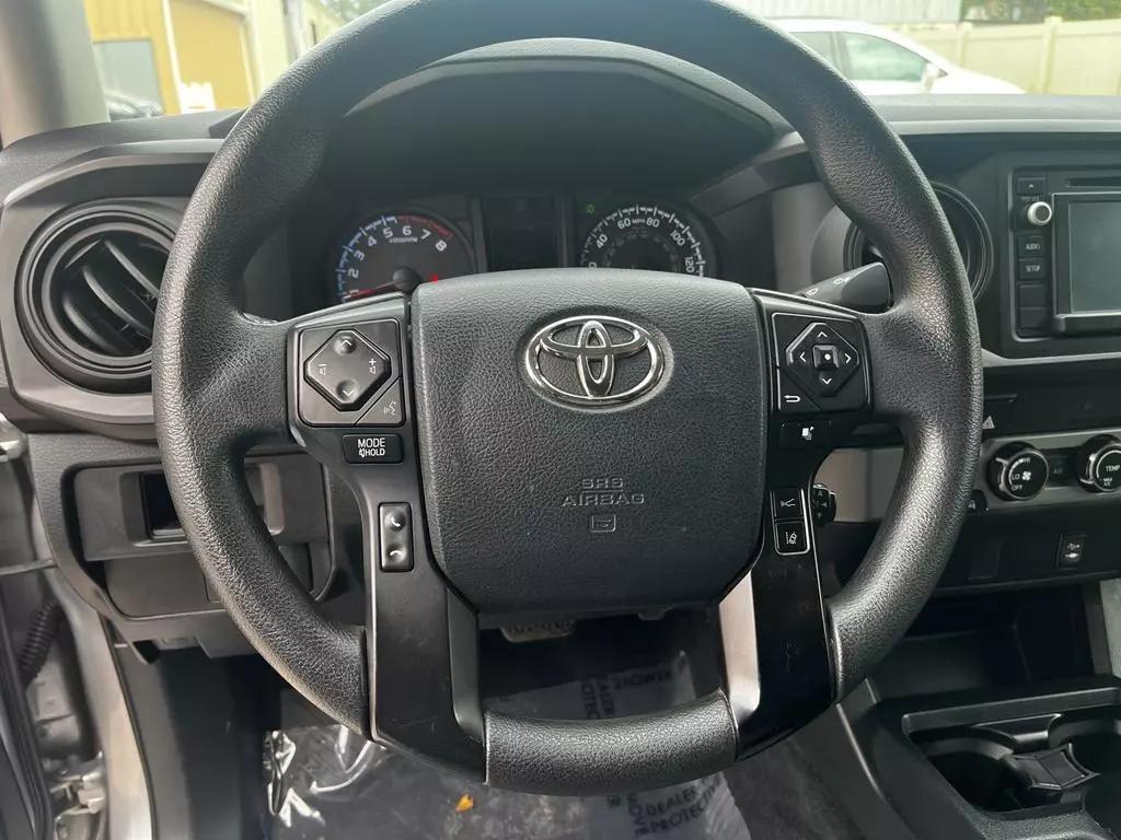 TOYOTA TACOMA SR CLUB CABINA 2.7