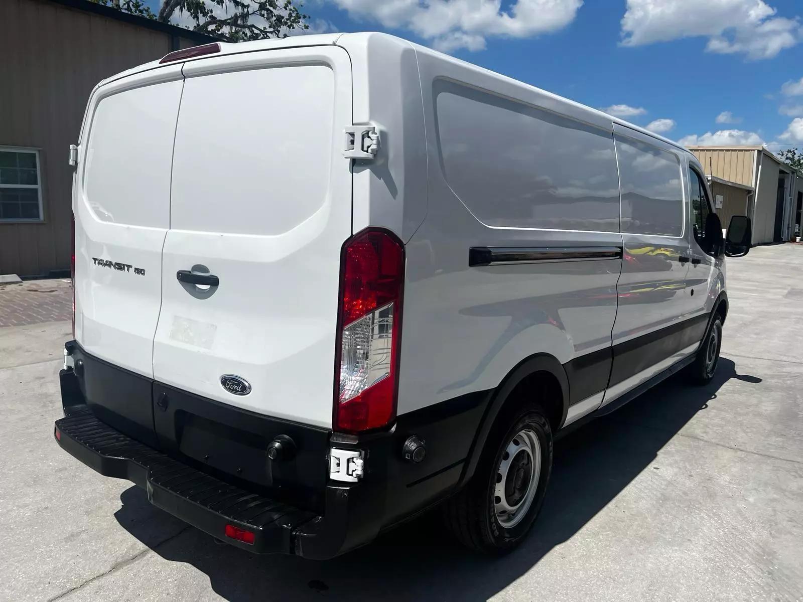 FORD TRANSIT 150 CARGO FURGONETA DE TAMAÑO COMPLETO 3.7 V6