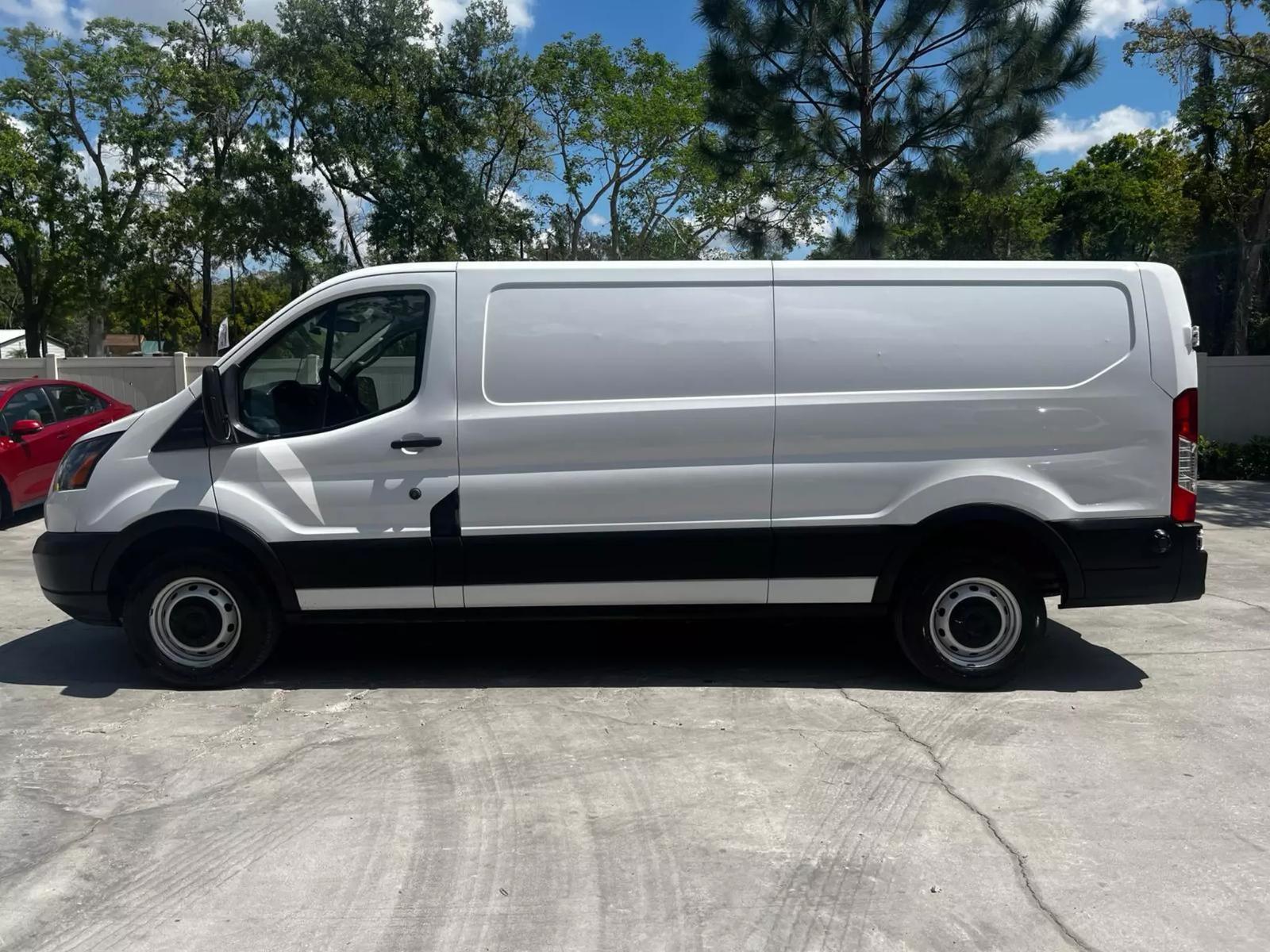 FORD TRANSIT 150 CARGO FURGONETA DE TAMAÑO COMPLETO 3.7 V6