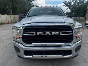 RAM 3500 BIG HORN 6.7L DIESEL 4X4