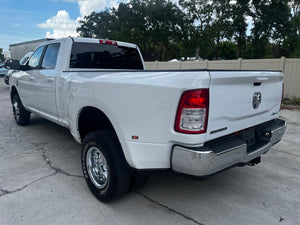 RAM 3500 BIG HORN 6.7L DIESEL 4X4