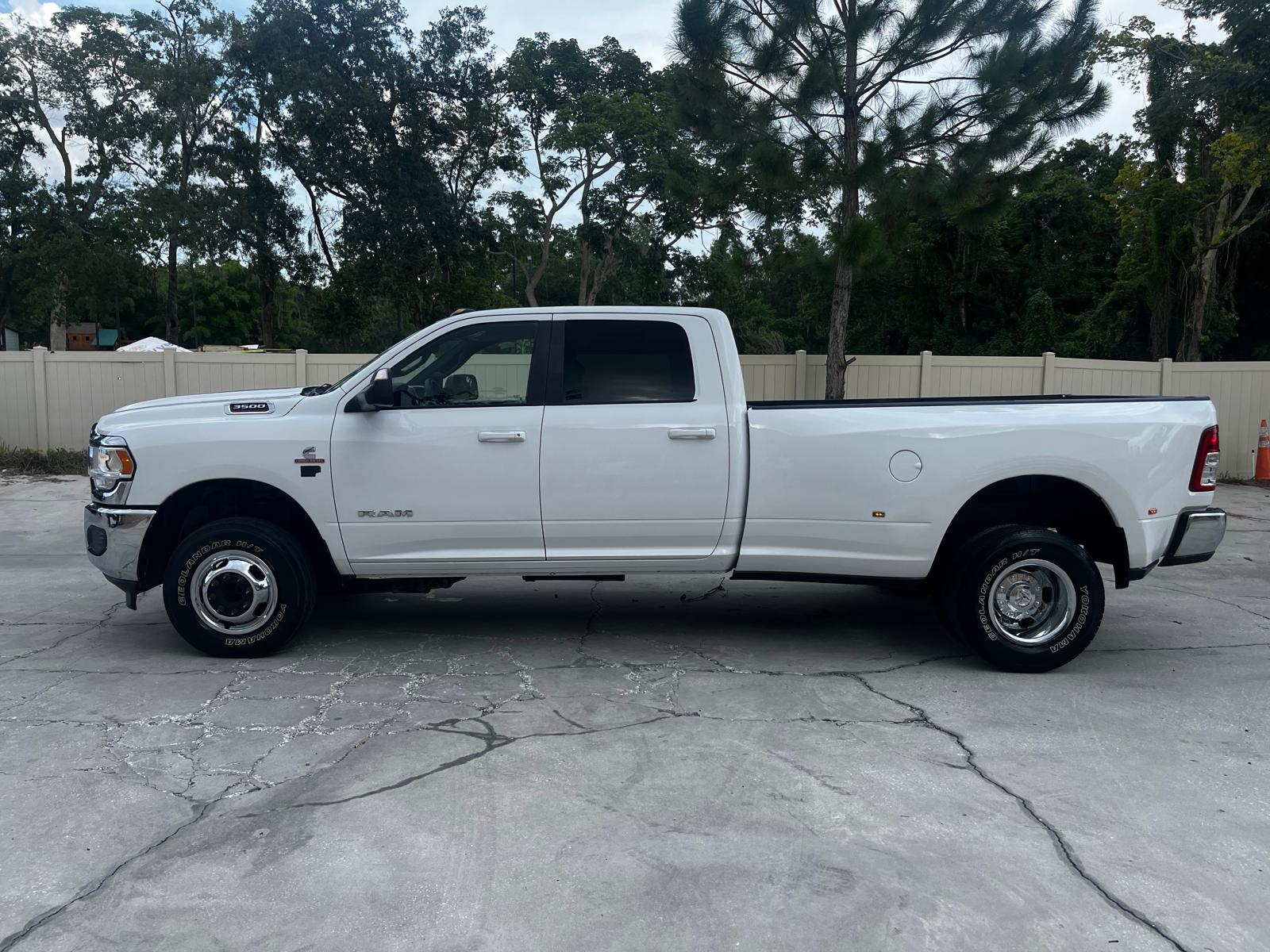 RAM 3500 BIG HORN 6.7L DIESEL 4X4