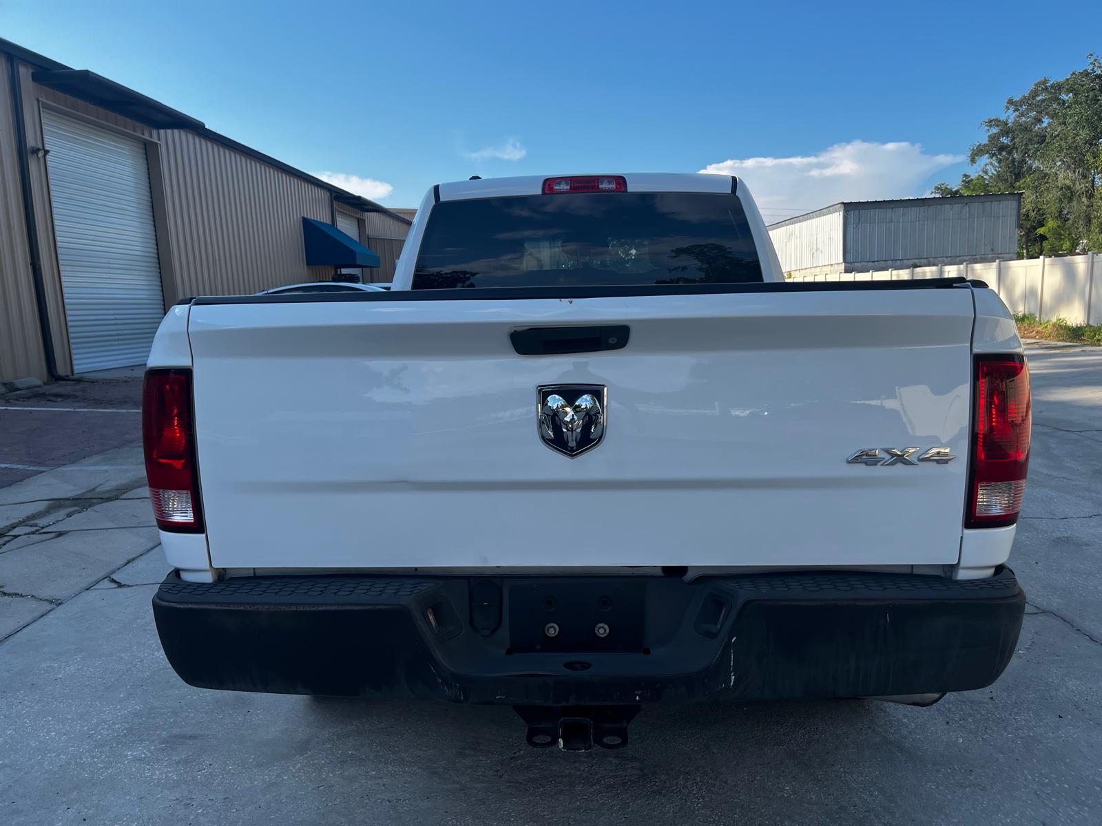 RAM 1500 TRADESMAN V6