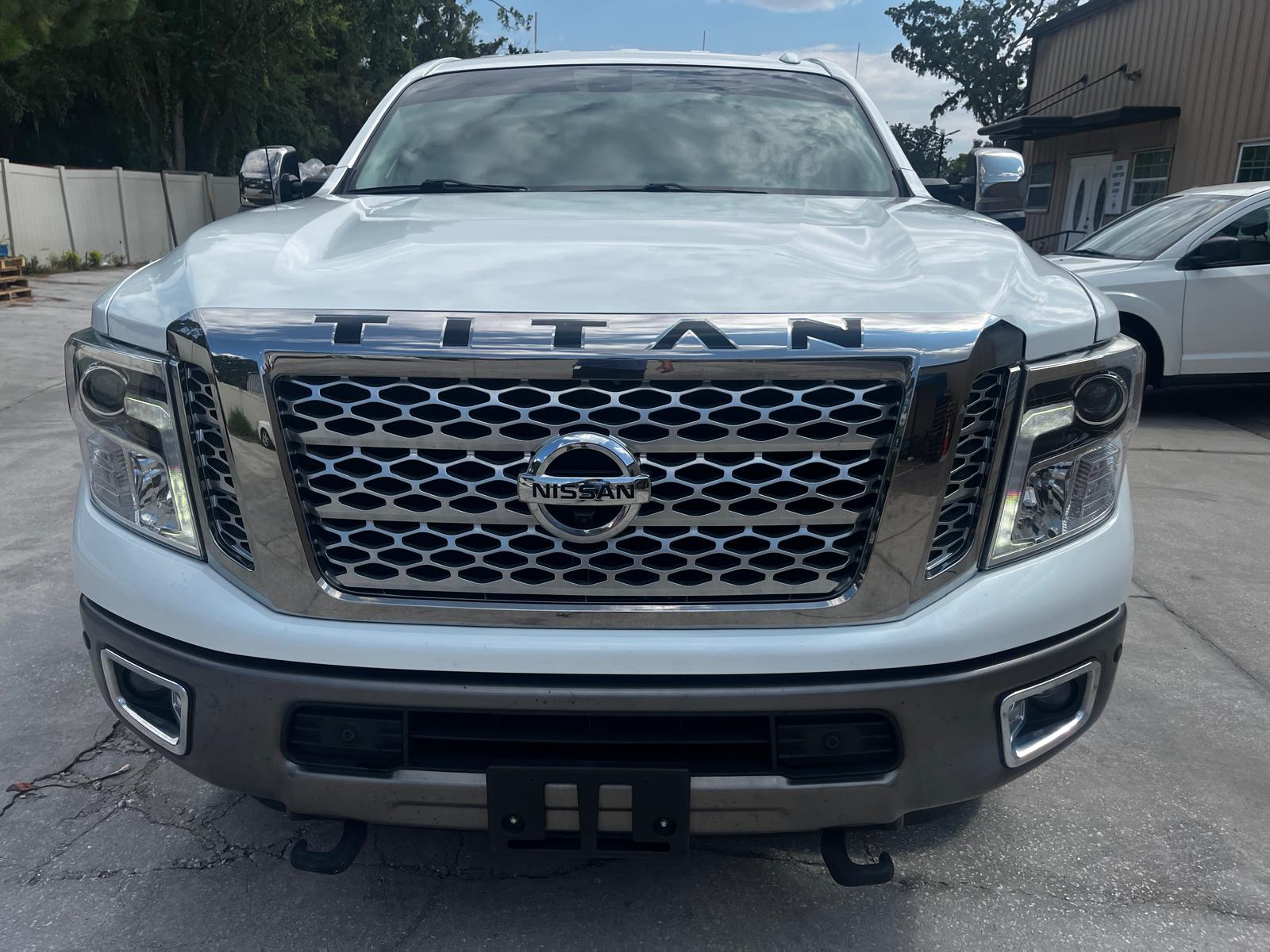 NISSAN TITAN XD PLATINUM RESERVE