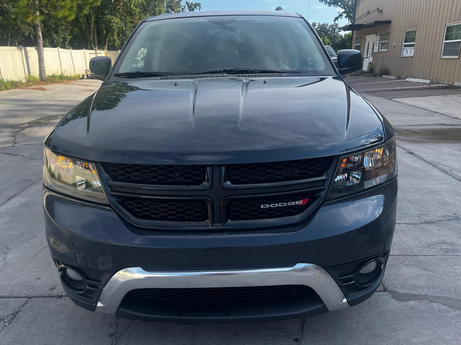 DODGE JOURNEY CROSSROAD PLUS