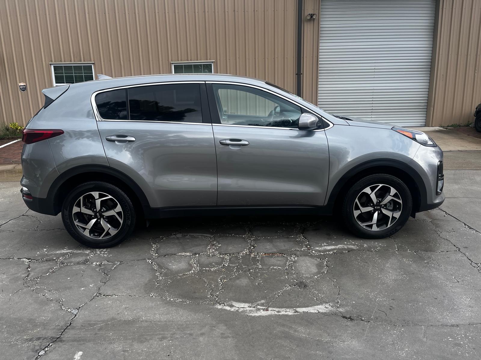 KIA SPORTAGE LX