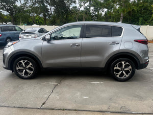 KIA SPORTAGE LX