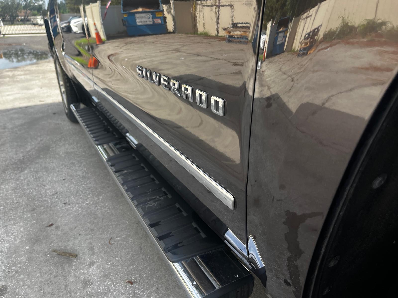 CHEVROLET SILVERADO 1500 LTZ CREW CAB 6.2L V8 4X4