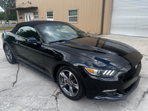 FORD MUSTANG CONVERSÍVEL