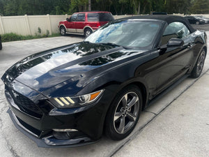 FORD MUSTANG CONVERSÍVEL