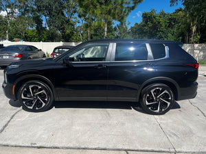 MITSUBISHI OUTLANDER 7 Lugares