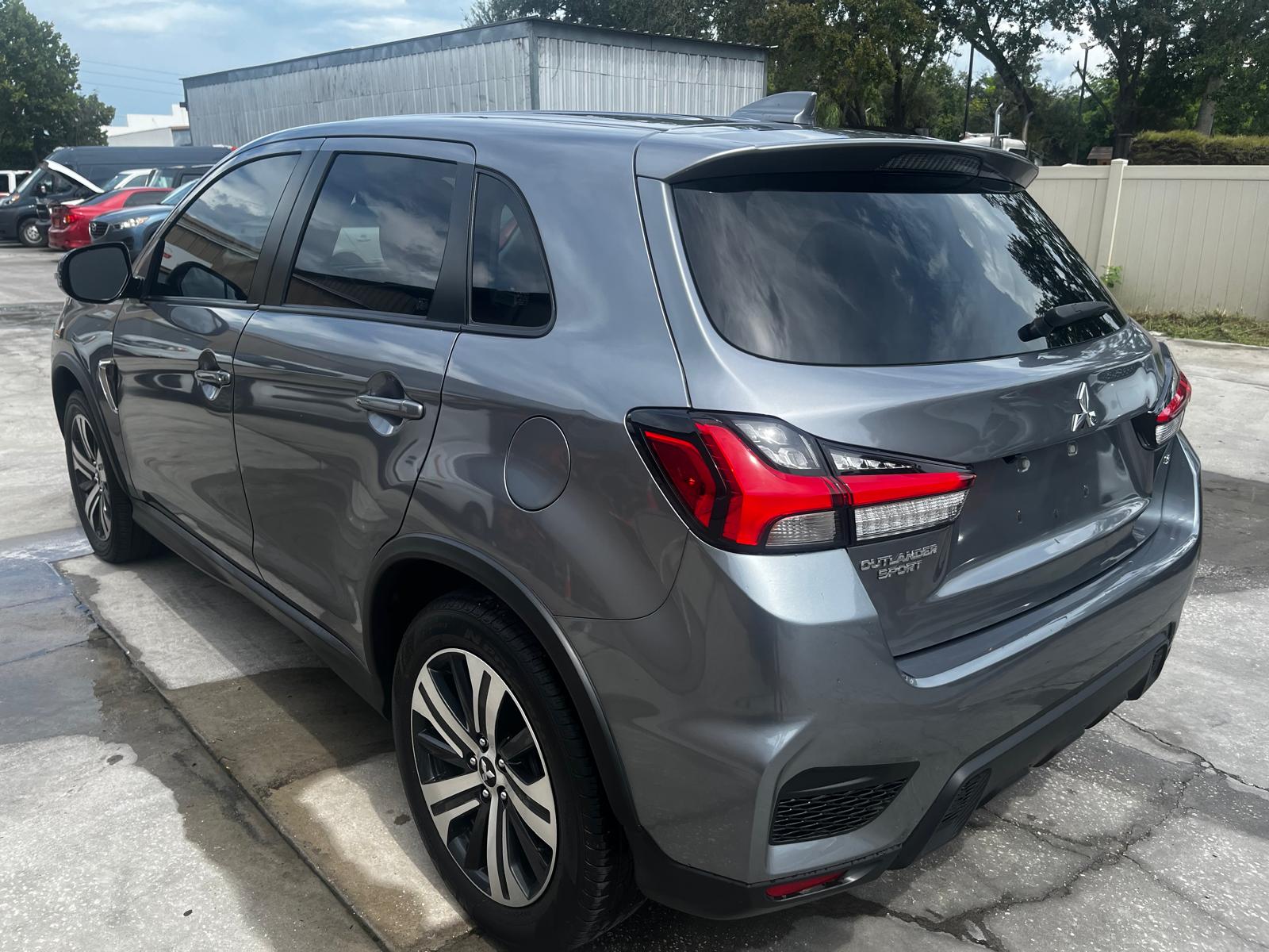 MITSUBISHI OUTLANDER SPORT