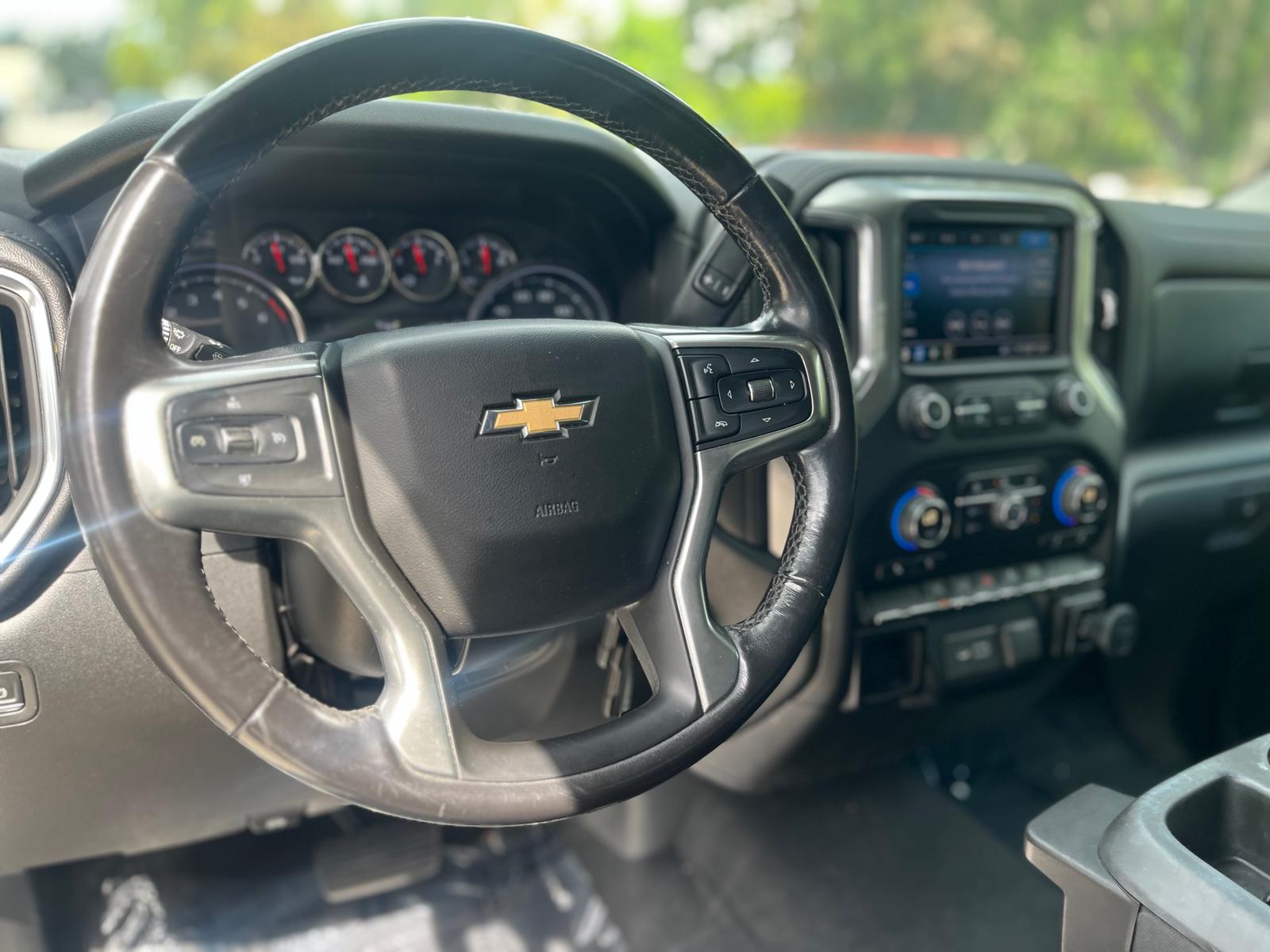 CHEVROLET SILVERADO 1500 LT 5.3L V8