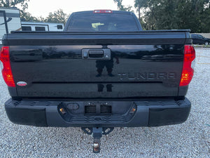 TOYOTA TUNDRA SR5 5.7L V8