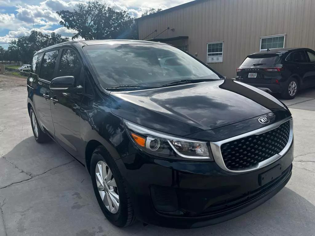 KIA SEDONA L