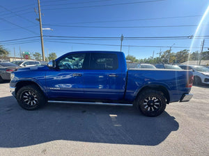 RAM 1500 CREW CAB