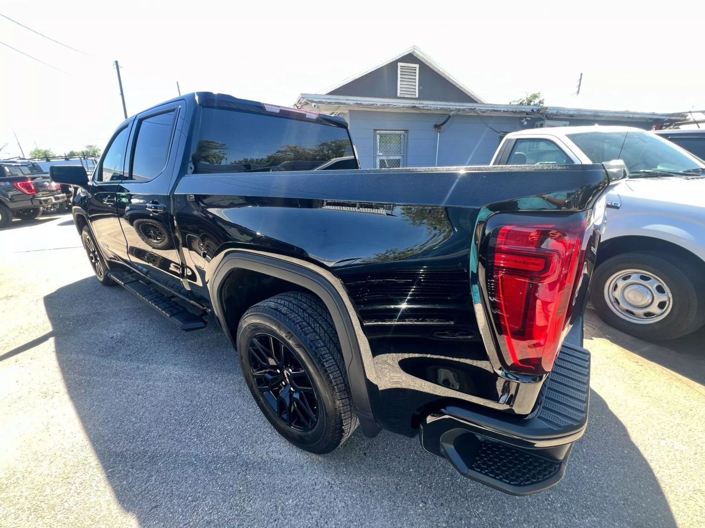 GMC SIERRA 1500 CREW CAB