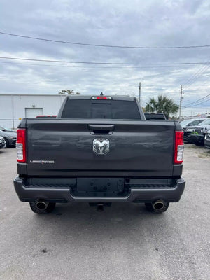 RAM 1500 CREW CAB