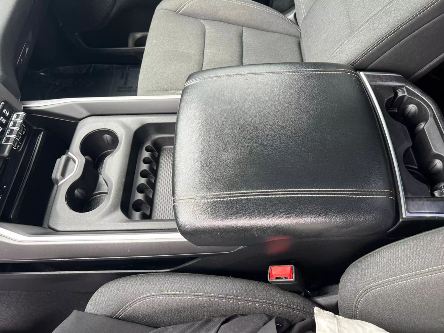 RAM 1500 CREW CAB